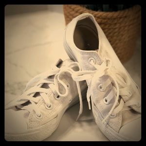 White classic converse!